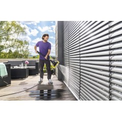Kärcher Water Brush 4054278967226 - Powerful Cleaning Solution for Streak-Free Shine!